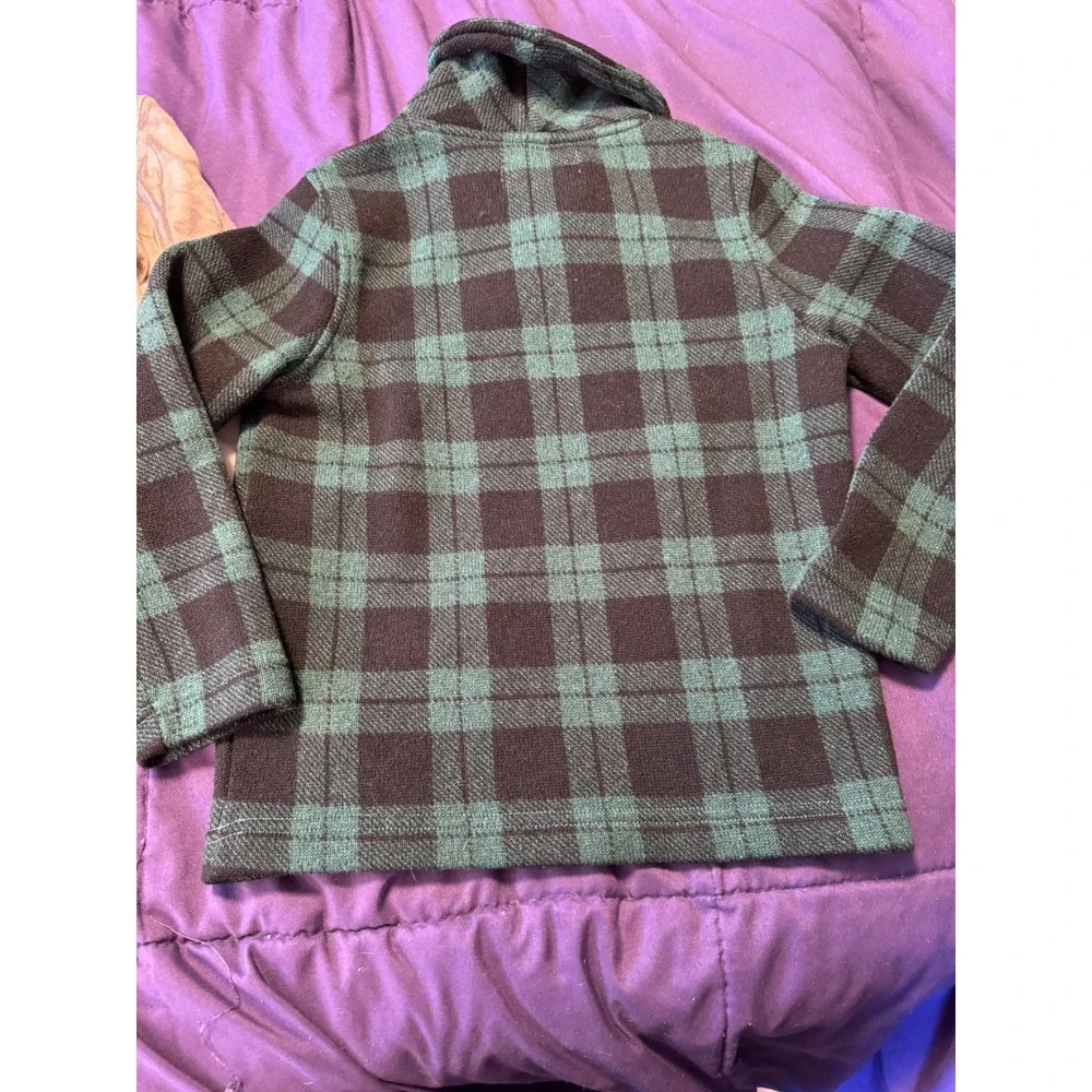 Old Navy Boys Size 5T 5 Plaid Fleece Pullover and Camo Layered Tee Bundle 2pc